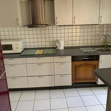 Апартаменты Super Grosse Fuer Bis Zu 5 Personen