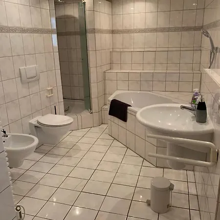 Super Grosse Fuer Bis Zu 5 Personen